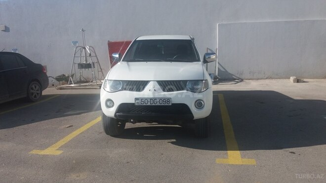 Mitsubishi L200 2008, 185,000 km - 2.5 l - Bakı