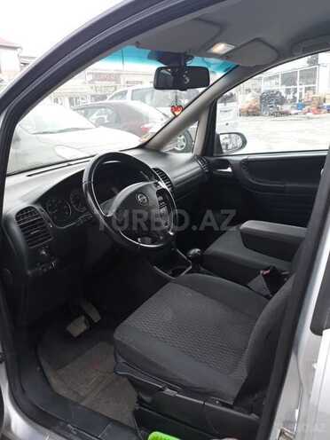 Opel Zafira 2003, 390,000 km - 2.0 л - Bakı