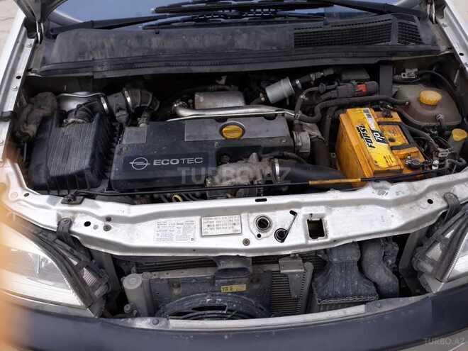Opel Zafira 2003, 390,000 km - 2.0 л - Bakı