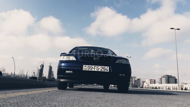 Opel Astra 2004, 256,000 km - 1.6 л - Bakı