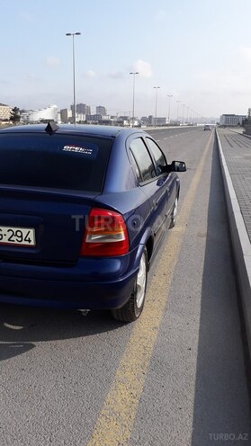 Opel Astra 2004, 256,000 km - 1.6 л - Bakı