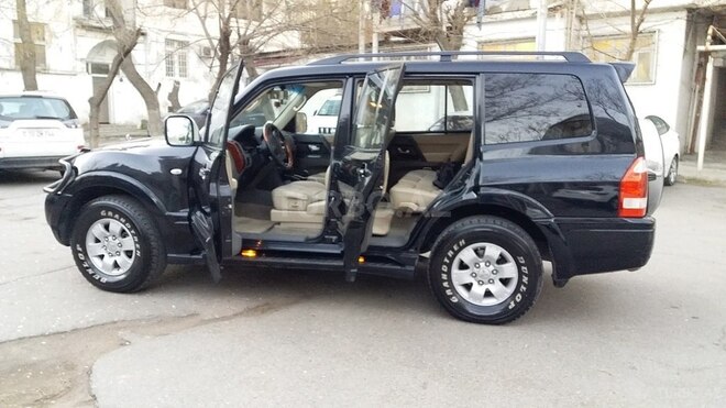 Mitsubishi Pajero 2006, 241,997 km - 3.0 l - Bakı
