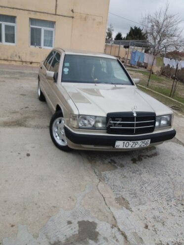 Mercedes 190 1990, 224,500 km - 2.0 л - Bakı