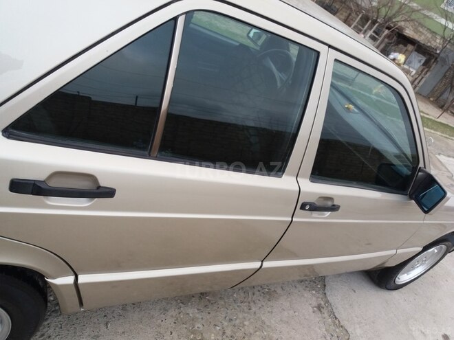 Mercedes 190 1990, 224,500 km - 2.0 л - Bakı