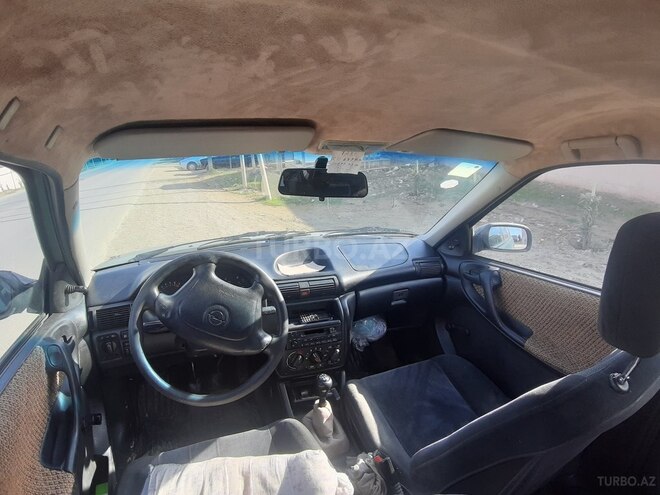Opel Astra 1996, 250,000 km - 1.6 l - Bakı