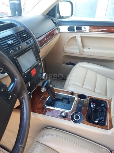 Volkswagen Touareg 2005, 271,000 km - 3.2 l - Bakı