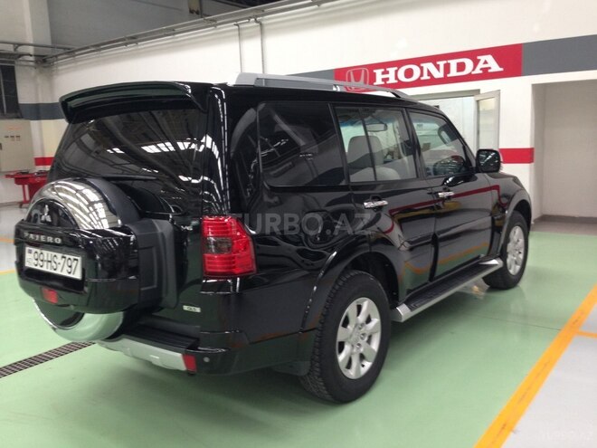 Mitsubishi Pajero 2011, 104,000 km - 3.5 l - Bakı