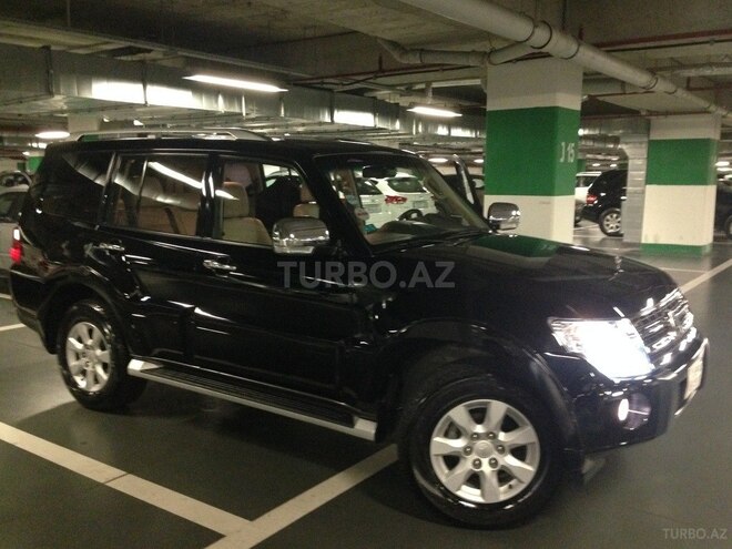 Mitsubishi Pajero 2011, 104,000 km - 3.5 l - Bakı