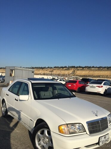 Mercedes C 230 1999, 224,000 km - 2.3 л - Bakı