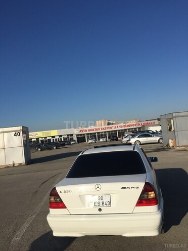 Mercedes C 230 1999, 224,000 km - 2.3 л - Bakı
