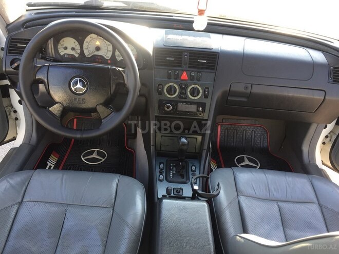Mercedes C 230 1999, 224,000 km - 2.3 л - Bakı