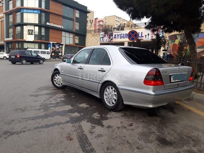 Mercedes C 280 1999, 220,000 km - 2.8 l - Bakı