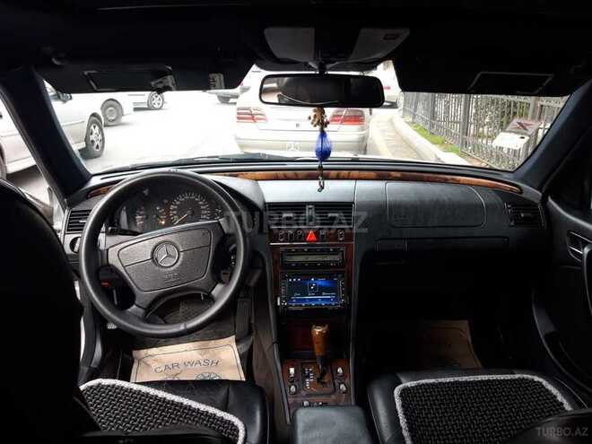 Mercedes C 280 1999, 220,000 km - 2.8 l - Bakı