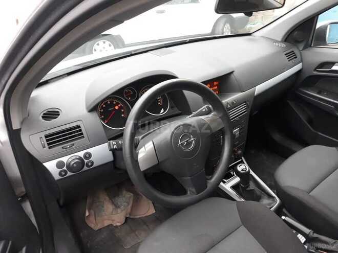 Opel Astra 2005, 218,000 km - 1.4 l - Bakı