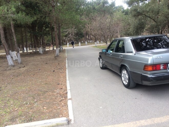 Mercedes 190 1990, 236,000 km - 2.0 l - Sumqayıt