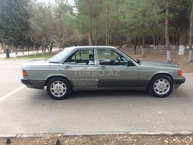 Mercedes 190 1990, 236,000 km - 2.0 l - Sumqayıt
