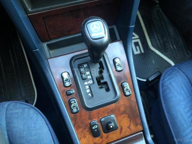 Mercedes C 180 1998, 227,000 km - 1.8 l - Sumqayıt