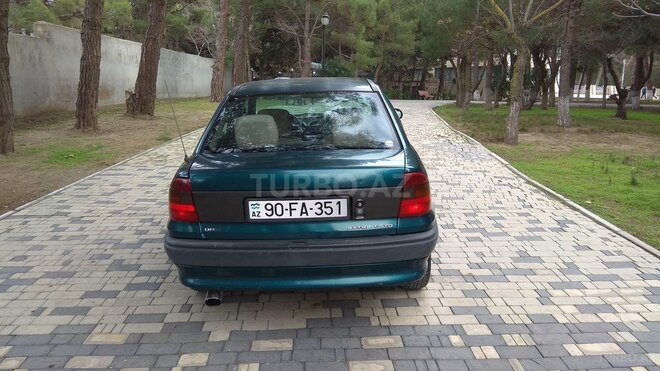Opel Astra 1997, 245,000 km - 1.7 l - Sumqayıt