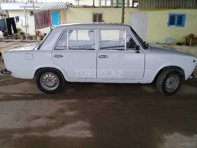 LADA (VAZ) 21011 1977, 285,300 km - 1.3 l - Salyan
