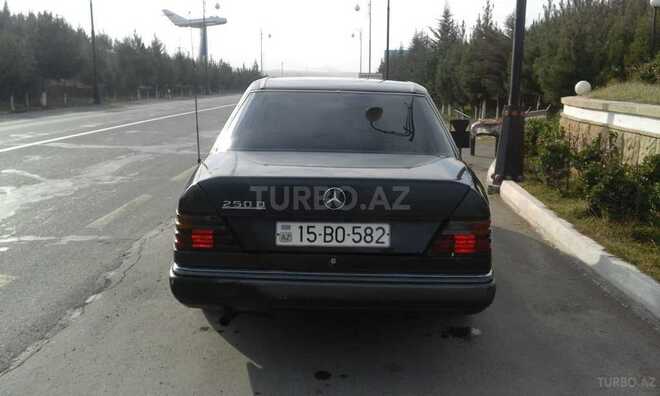 Mercedes E 250 1992, 893,215 km - 2.5 l - Ağstafa