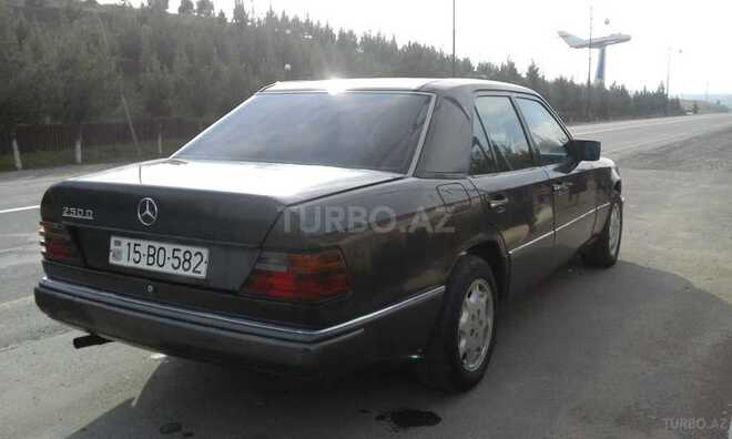 Mercedes E 250 1992, 893,215 km - 2.5 l - Ağstafa