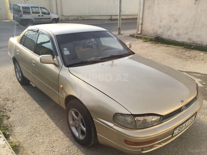 Toyota Camry 1995, 320,000 km - 2.2 l - Bakı