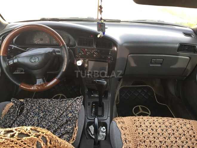 Toyota Camry 1995, 320,000 km - 2.2 l - Bakı