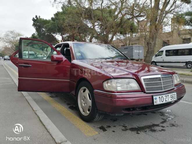 Mercedes C 230 1997, 235,000 km - 2.3 l - Bakı