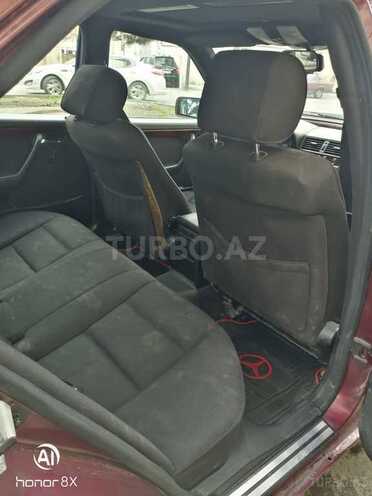 Mercedes C 230 1997, 235,000 km - 2.3 l - Bakı