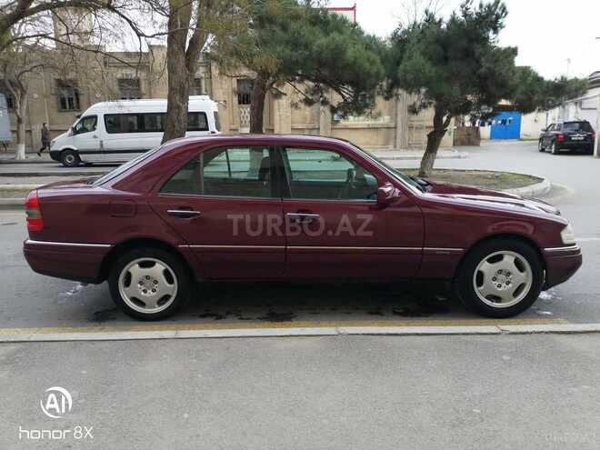 Mercedes C 230 1997, 235,000 km - 2.3 l - Bakı