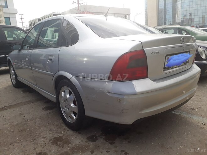 Opel Vectra 1999, 249,000 km - 2.0 l - Sumqayıt
