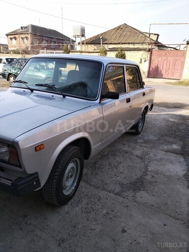 LADA (VAZ) 2107 2010, 49,929 km - 1.6 л - Yevlax