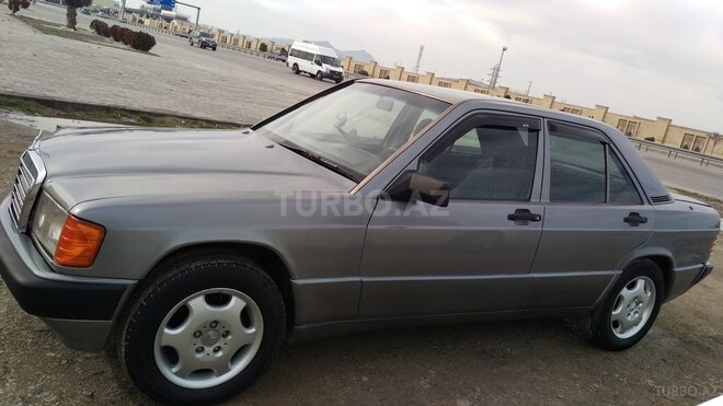 Mercedes 190 1990, 396,000 km - 2.0 l - Xırdalan