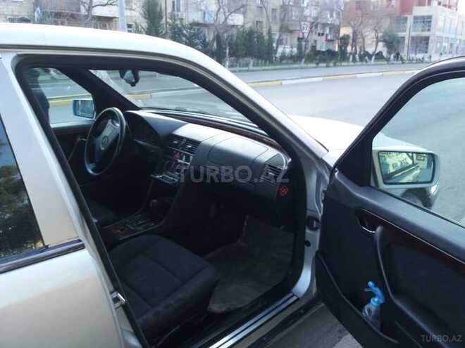 Mercedes C 220 1996, 100,000 km - 2.2 л - Sumqayıt