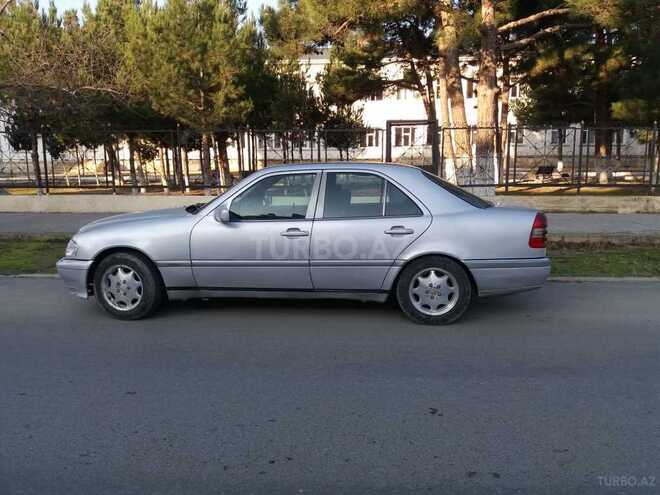 Mercedes C 220 1996, 100,000 km - 2.2 л - Sumqayıt
