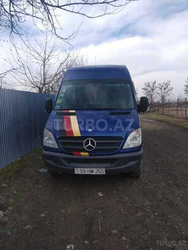 Mercedes Sprinter 516 2009, 299,000 km - 2.5 l - Bakı