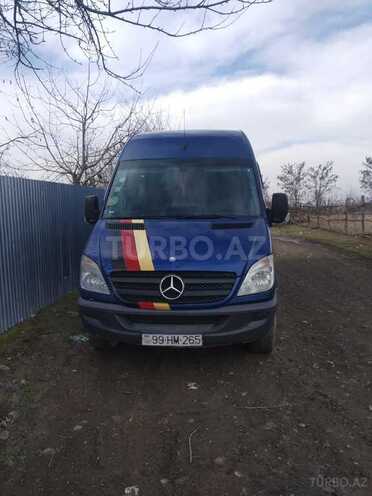 Mercedes Sprinter 516 2009, 299,000 km - 2.5 l - Bakı