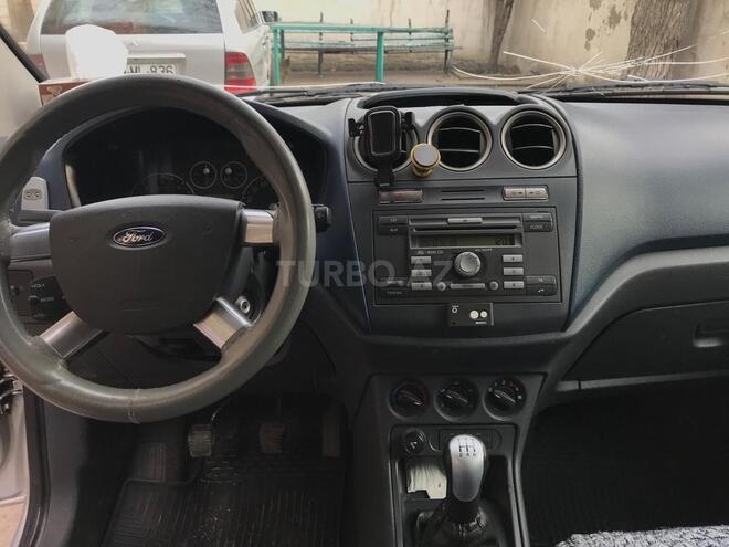 Ford Tourneo Connect 2009, 325,000 km - 1.8 l - Bakı