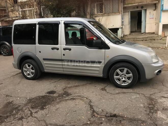 Ford Tourneo Connect 2009, 325,000 km - 1.8 l - Bakı