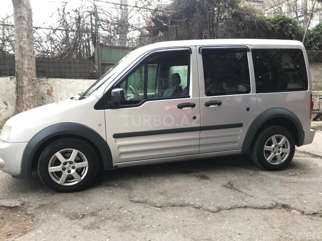 Ford Tourneo Connect 2009, 325,000 km - 1.8 l - Bakı
