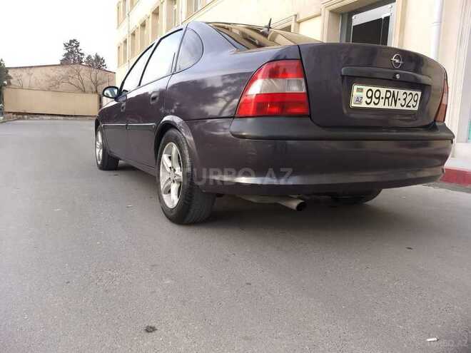 Opel Vectra 1996, 258,000 km - 1.6 l - Bakı