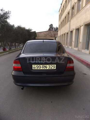 Opel Vectra 1996, 258,000 km - 1.6 l - Bakı