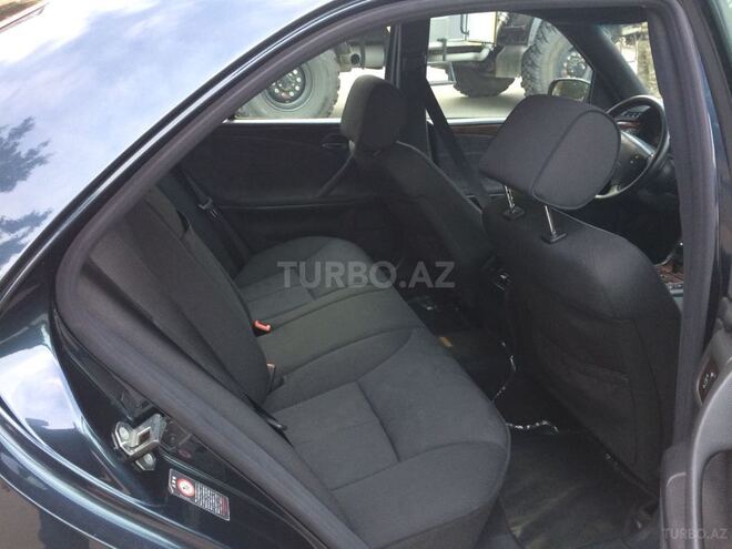 Mercedes E 240 2000, 274,000 km - 2.6 л - Sumqayıt