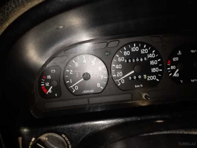GAZ 3110 2003, 200,000 km - 2.4 l - Gəncə