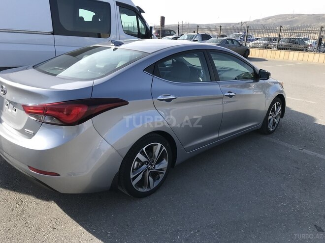 Hyundai Elantra 2015, 33,200 km - 1.8 l - Bakı
