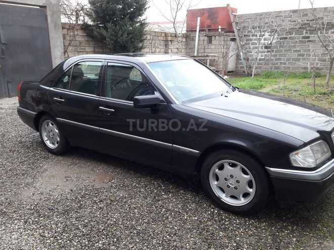 Mercedes C 220 1995, 380,000 km - 2.2 l - Bakı