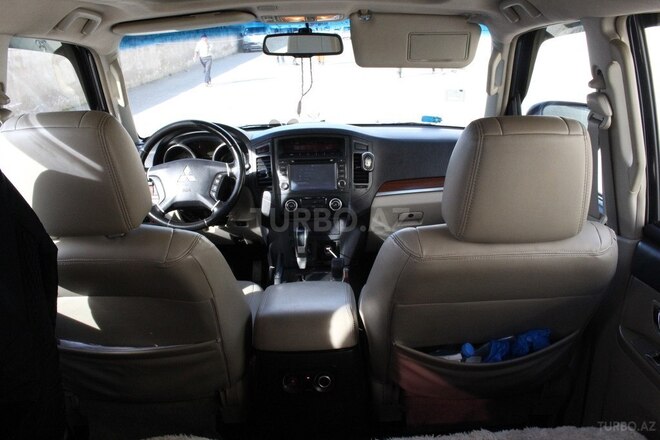 Mitsubishi Pajero 2008, 150,000 km - 3.0 l - Bakı