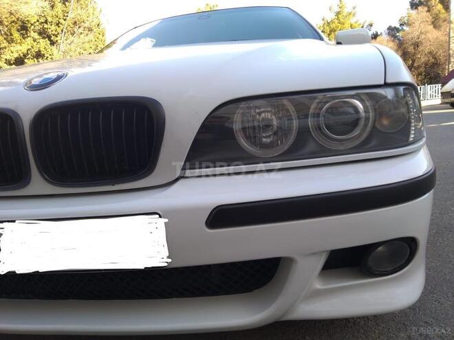 BMW 530 2001, 270,000 km - 3.0 l - Sumqayıt
