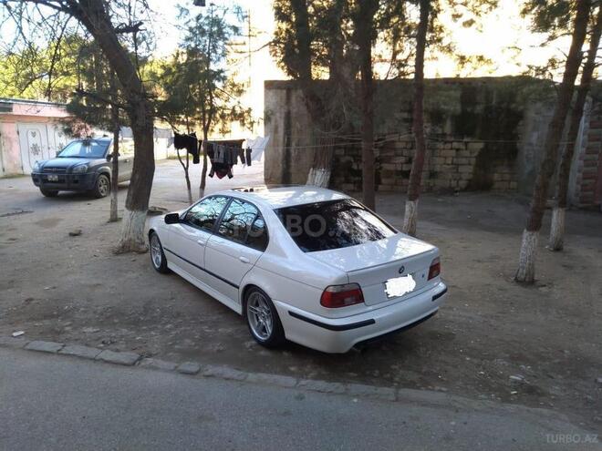 BMW 530 2001, 270,000 km - 3.0 l - Sumqayıt