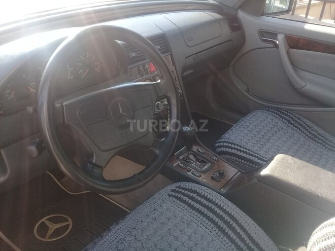 Mercedes C 230 1999, 222,222 km - 2.3 l - Bakı